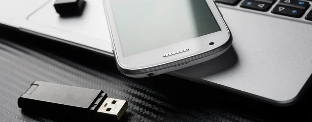 Jak krok po kroku nagrywać z laptopa bezpośrednio na pendrive?