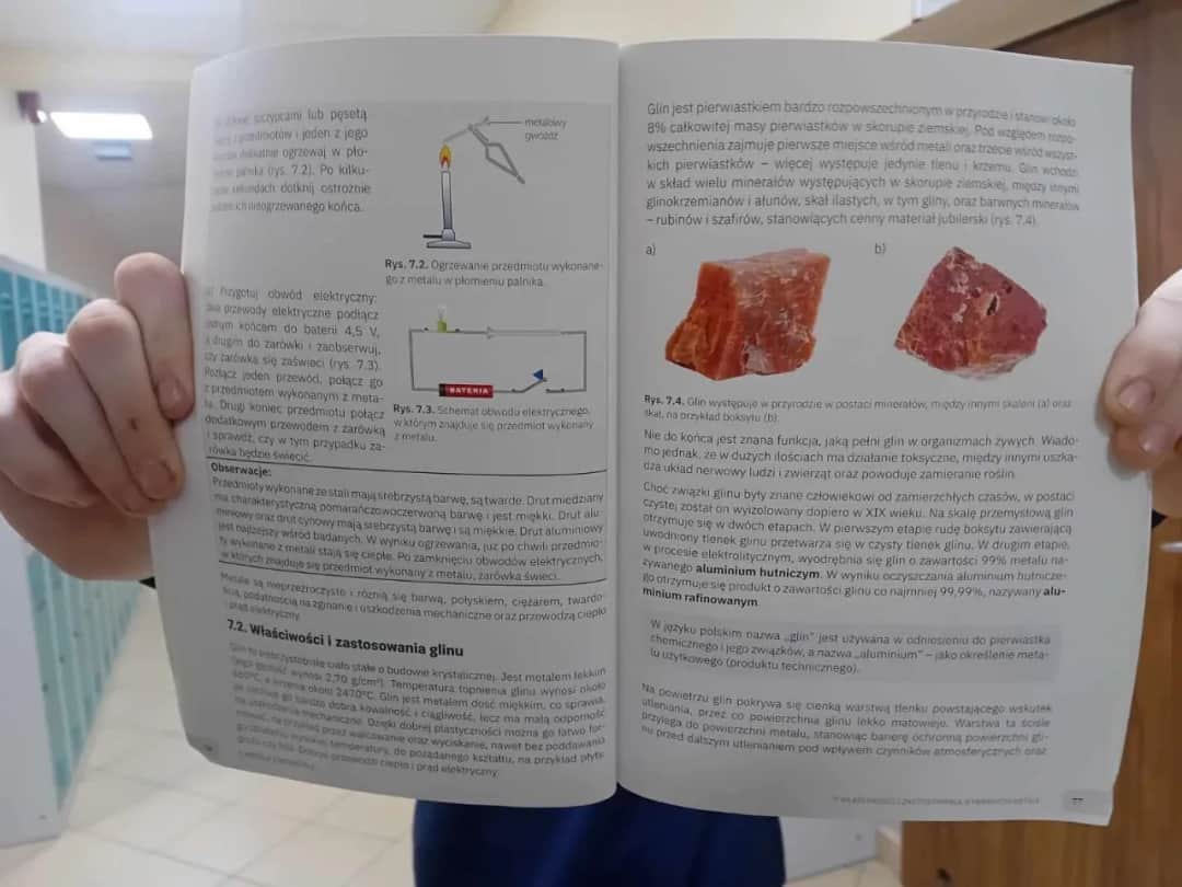 Cyna w płynie: Zastosowania i właściwości w przemyśle