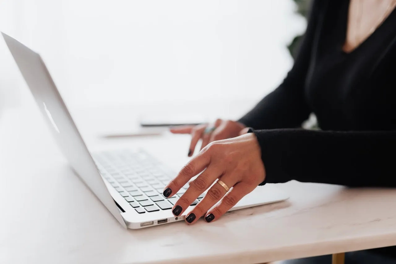 Historia od komputerów do współczesnych laptopów. Jaką drogę przeszły?