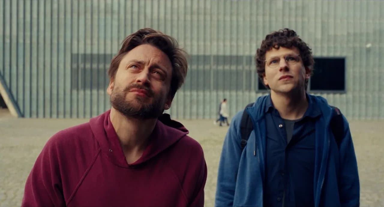 A Real Pain: Ekspercka ocena filmu o traumie i przynależności.