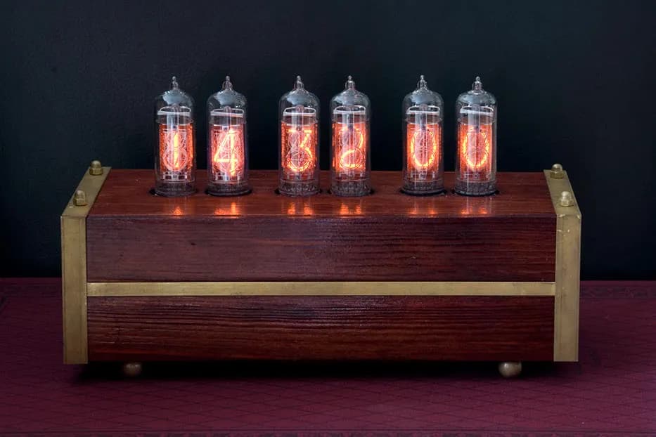 Gdzie kupić zegar Nixie? Sklepy z retro czasomierzami