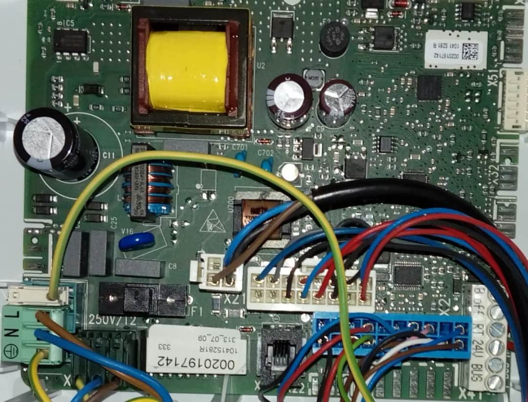 Bezpieczne podłączenie sterownika bezprzewodowego do pieca gazowego krok po kroku